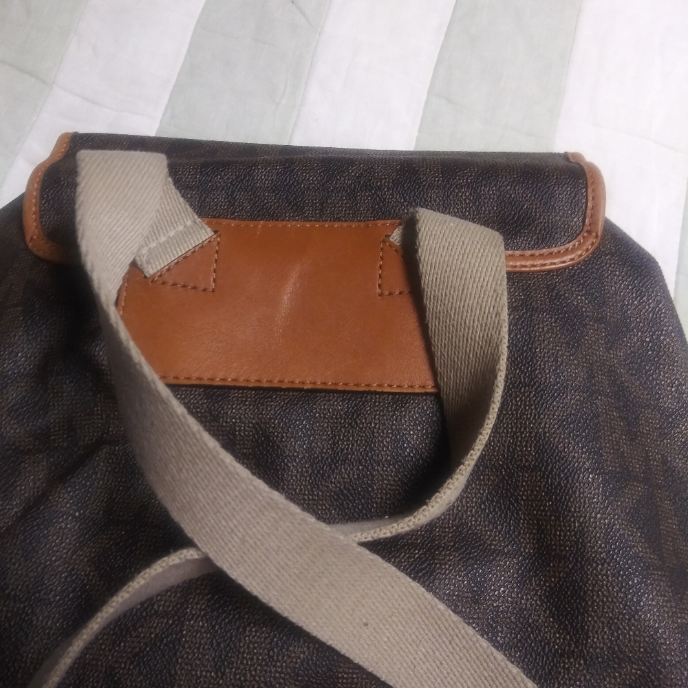 MK backpack - Picture 3 of 13